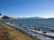 karakul lake in pamirs