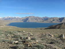 yashilkul lake in badakhshan